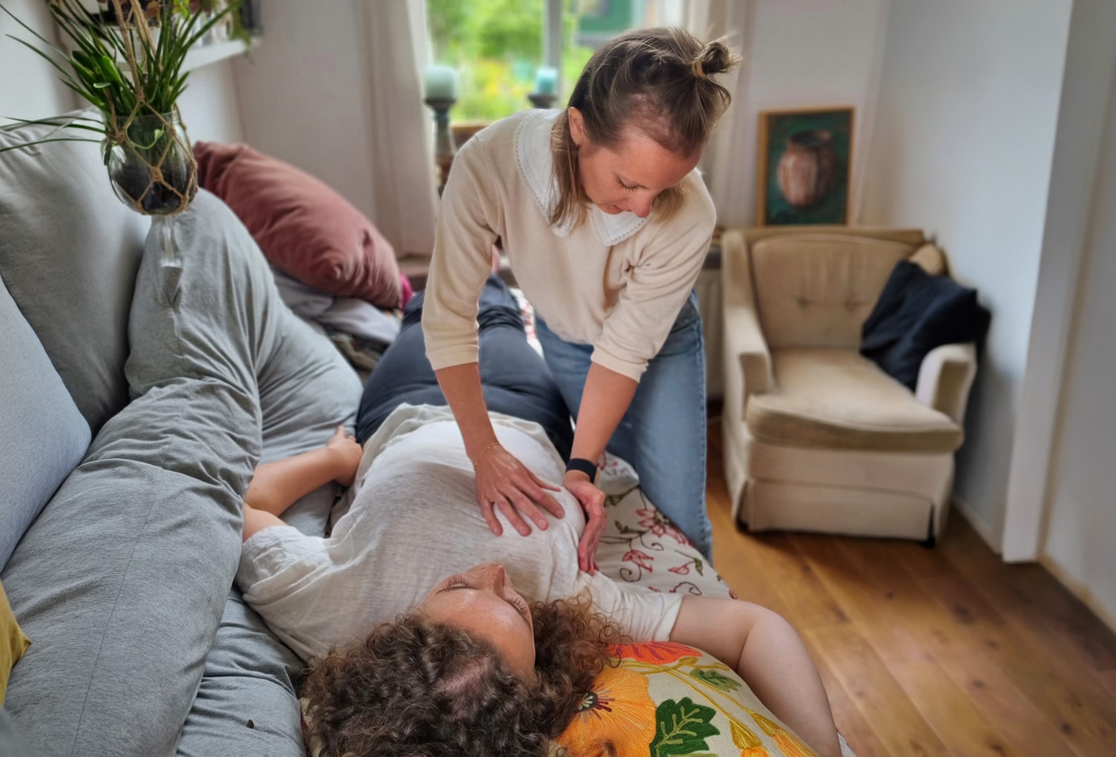 Lactation Massage (SOS Breastfeeding Support)